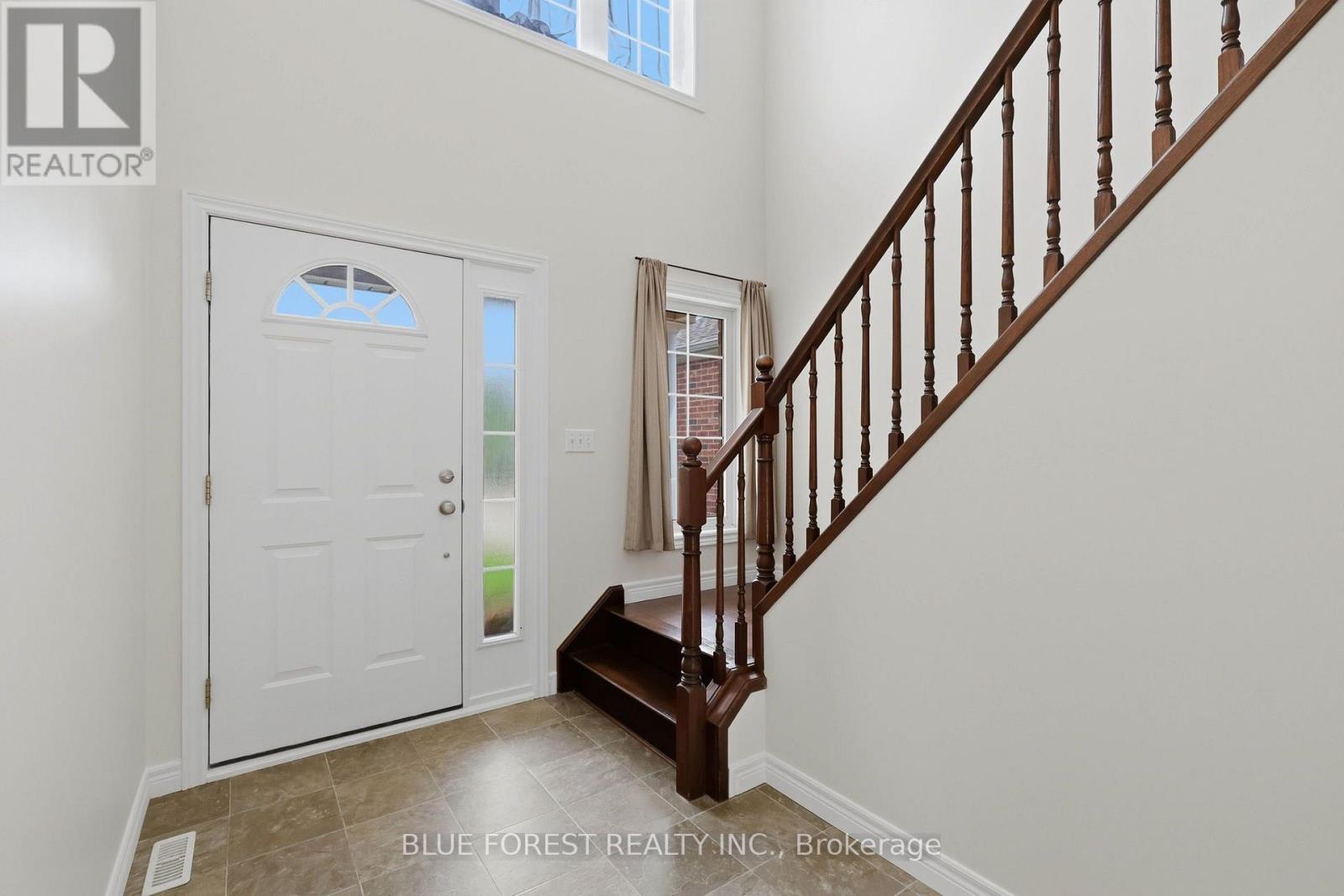 1888 STACKHOUSE CRESCENT