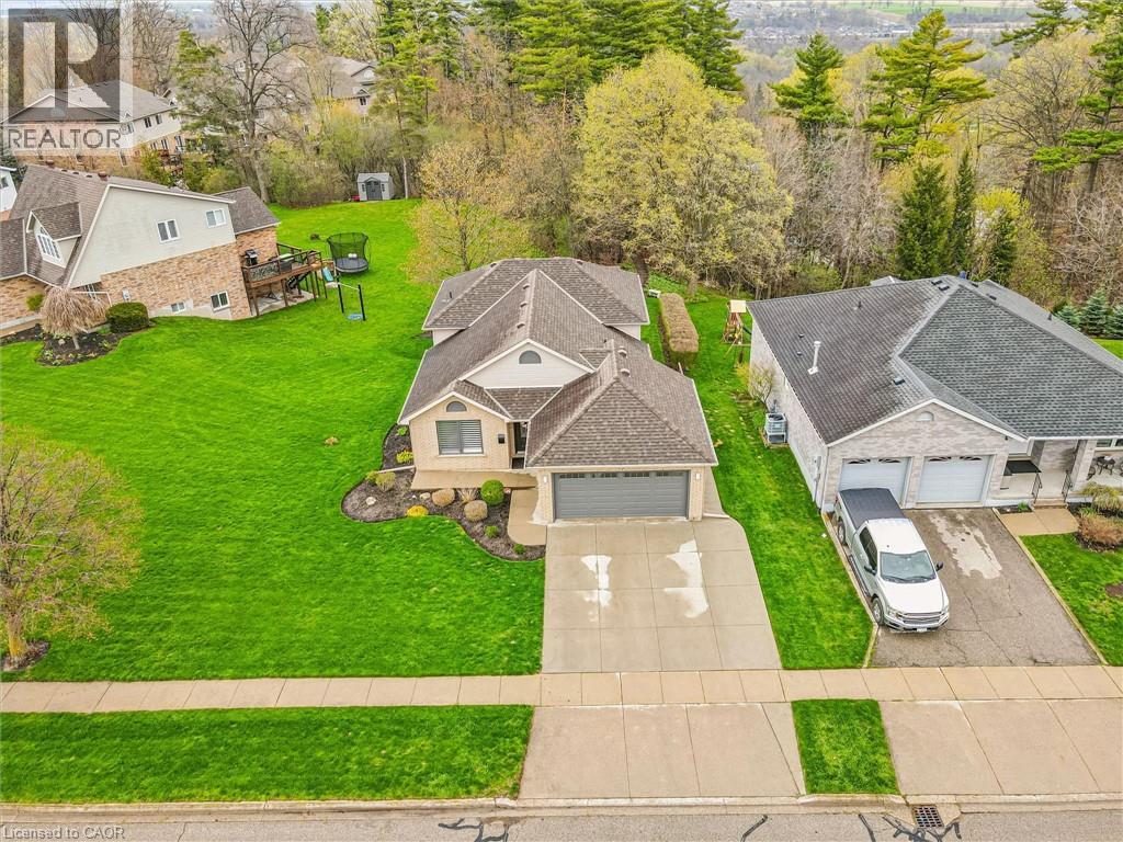 79 FAIRLAKE Drive