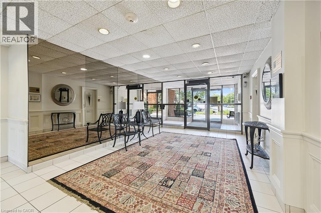 36 HAYHURST Road Unit# 329