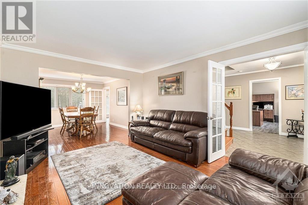 7 GRIERSON LANE