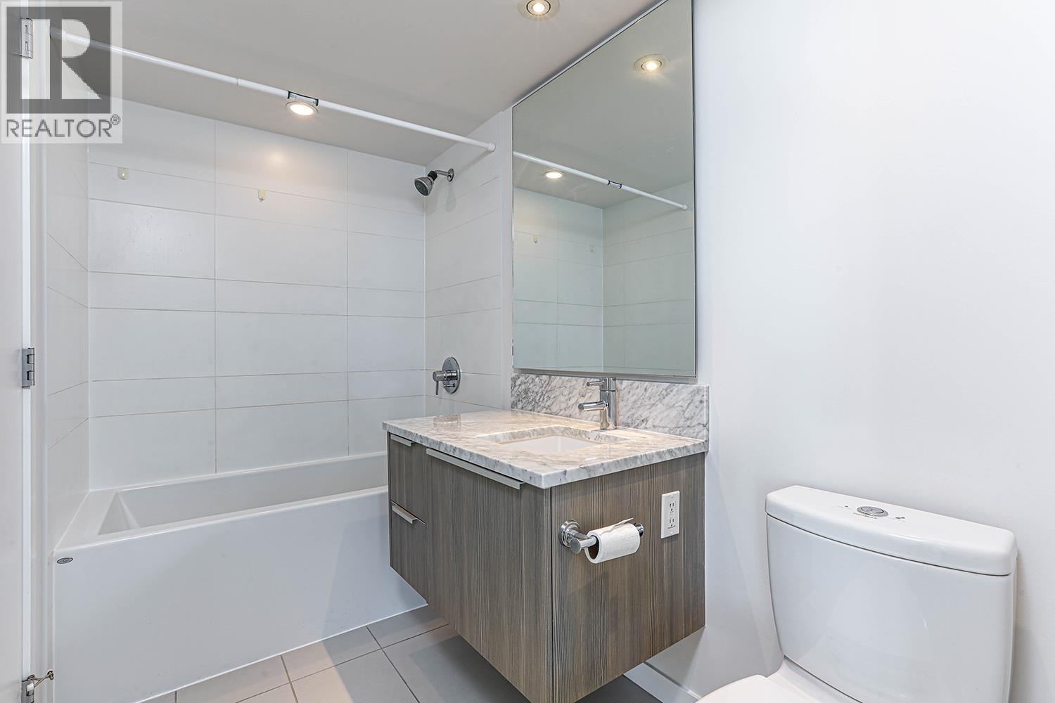 2703 6461 TELFORD AVENUE