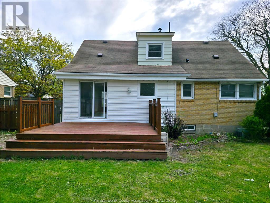 3672 MORRIS DRIVE