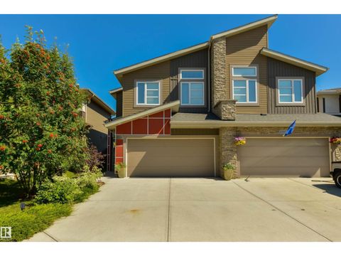 2328 WARE CR NW Edmonton AB T6W2W5