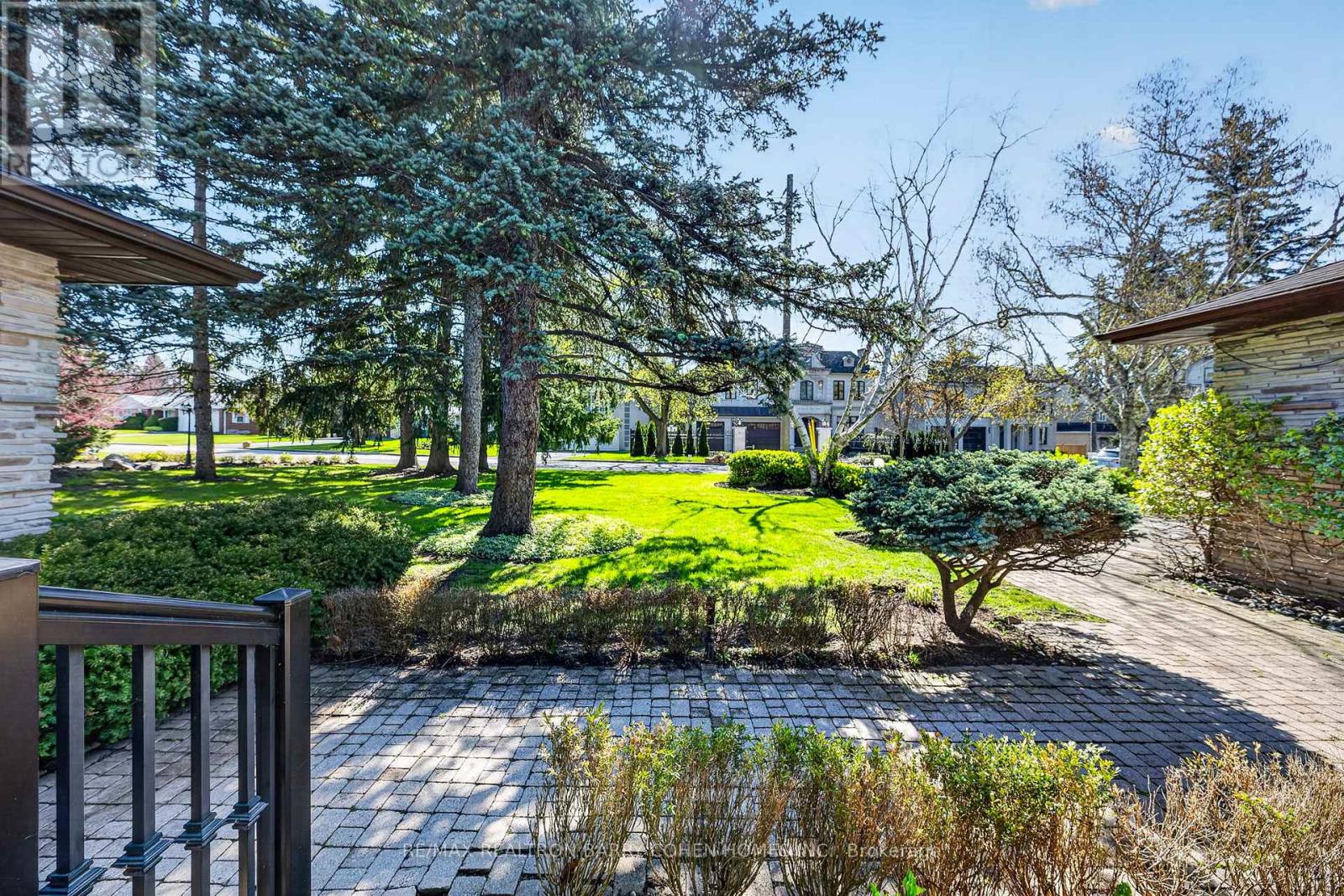18 BRIAN CLIFF DRIVE