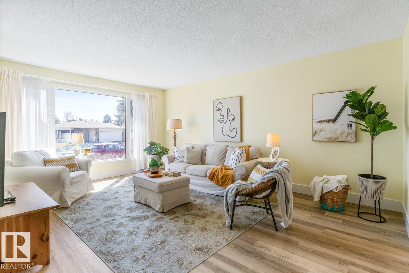 6908 19 AV NW