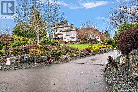 11096 Greenpark Dr North Saanich BC V8L5N5