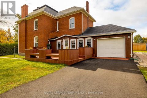 294 DUMBRILLE STREET North Grenville ON K0G1J0