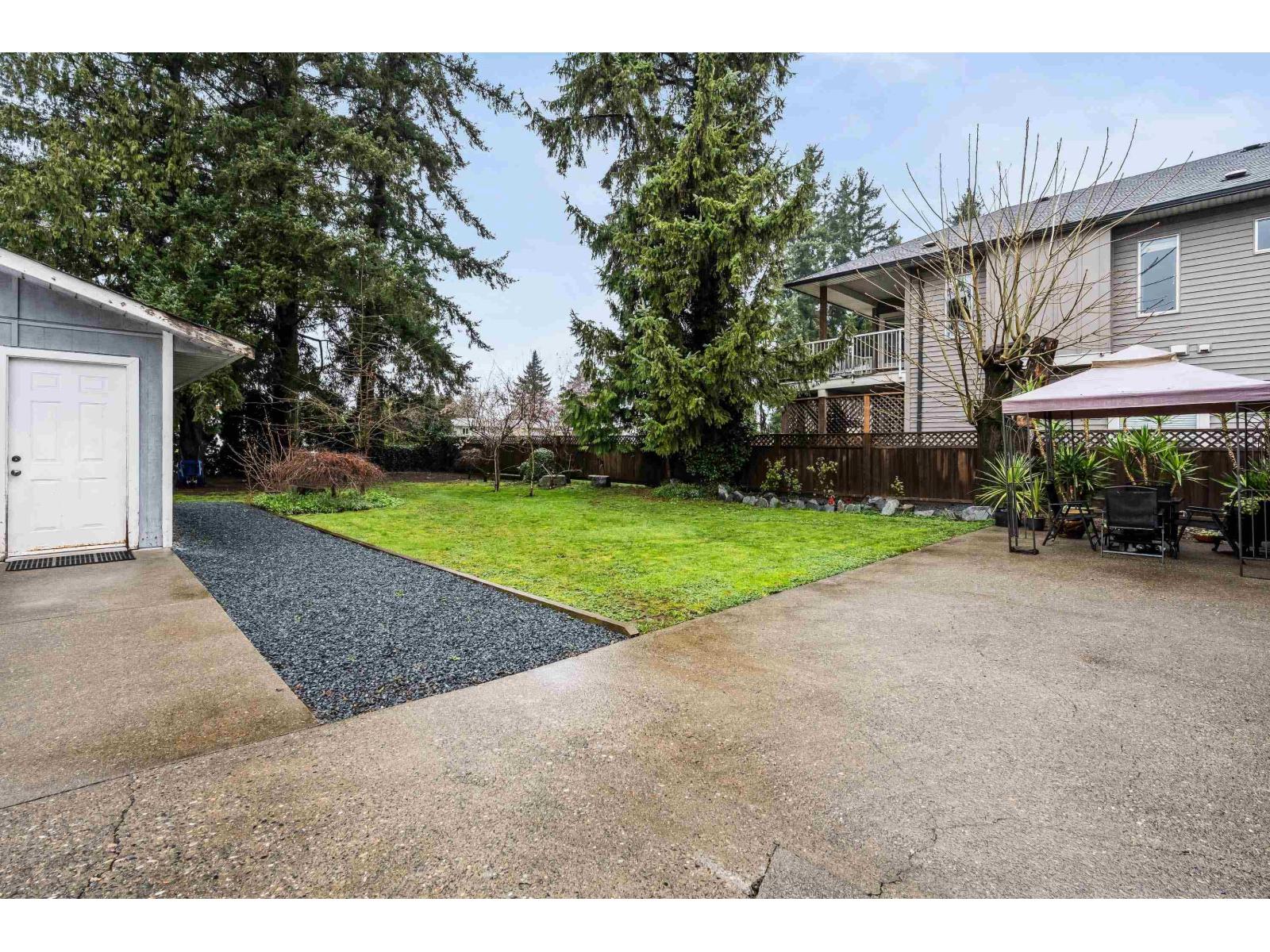 9269 CARLETON STREET|Chilliwack Proper East