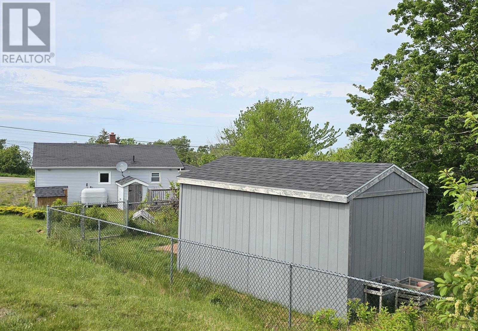 5248 Shore Road