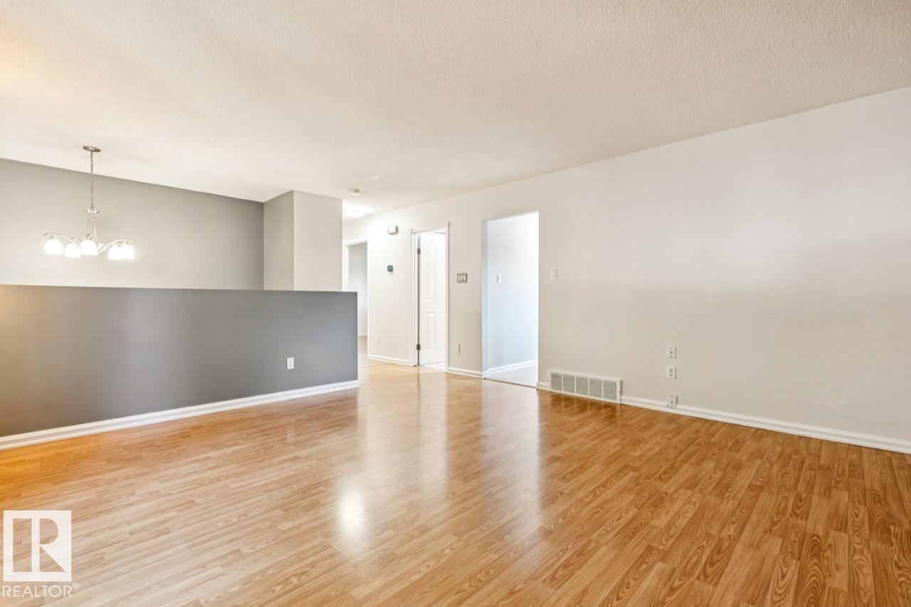 4649 16A AV NW