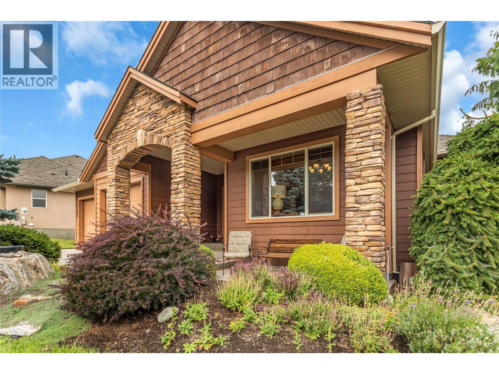 1108 ARBOR VIEW Drive