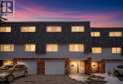 10304 Braeside Drive SW Calgary AB T2W1B4