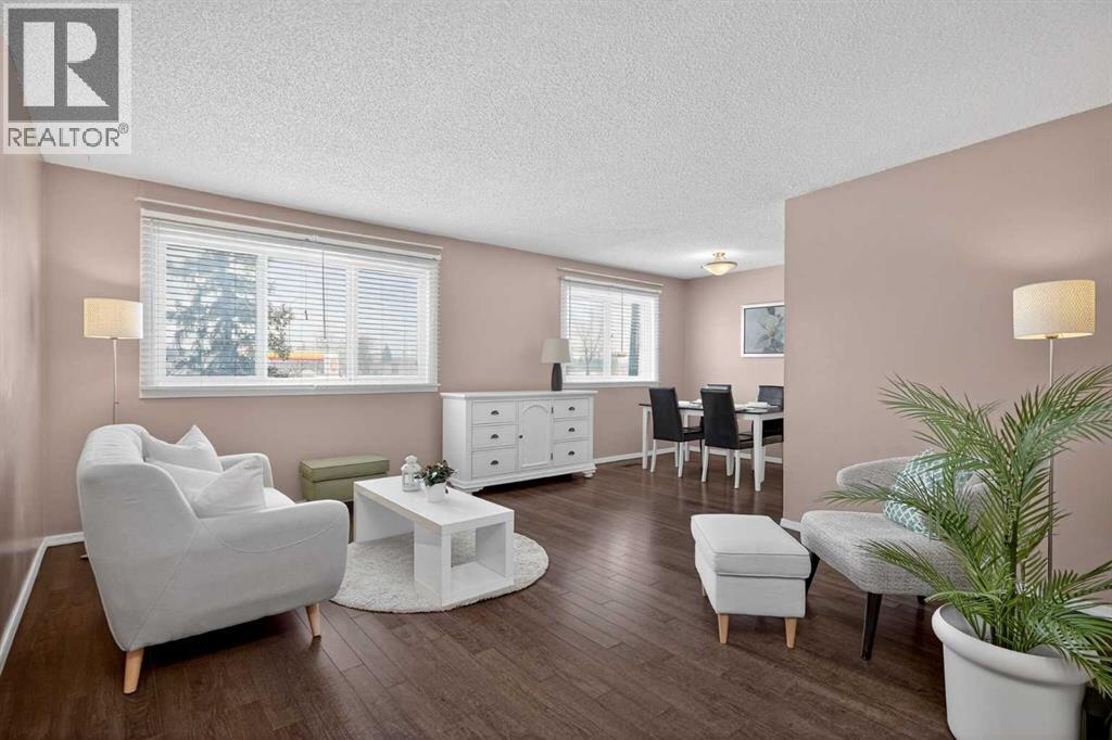 10304 Braeside Drive SW