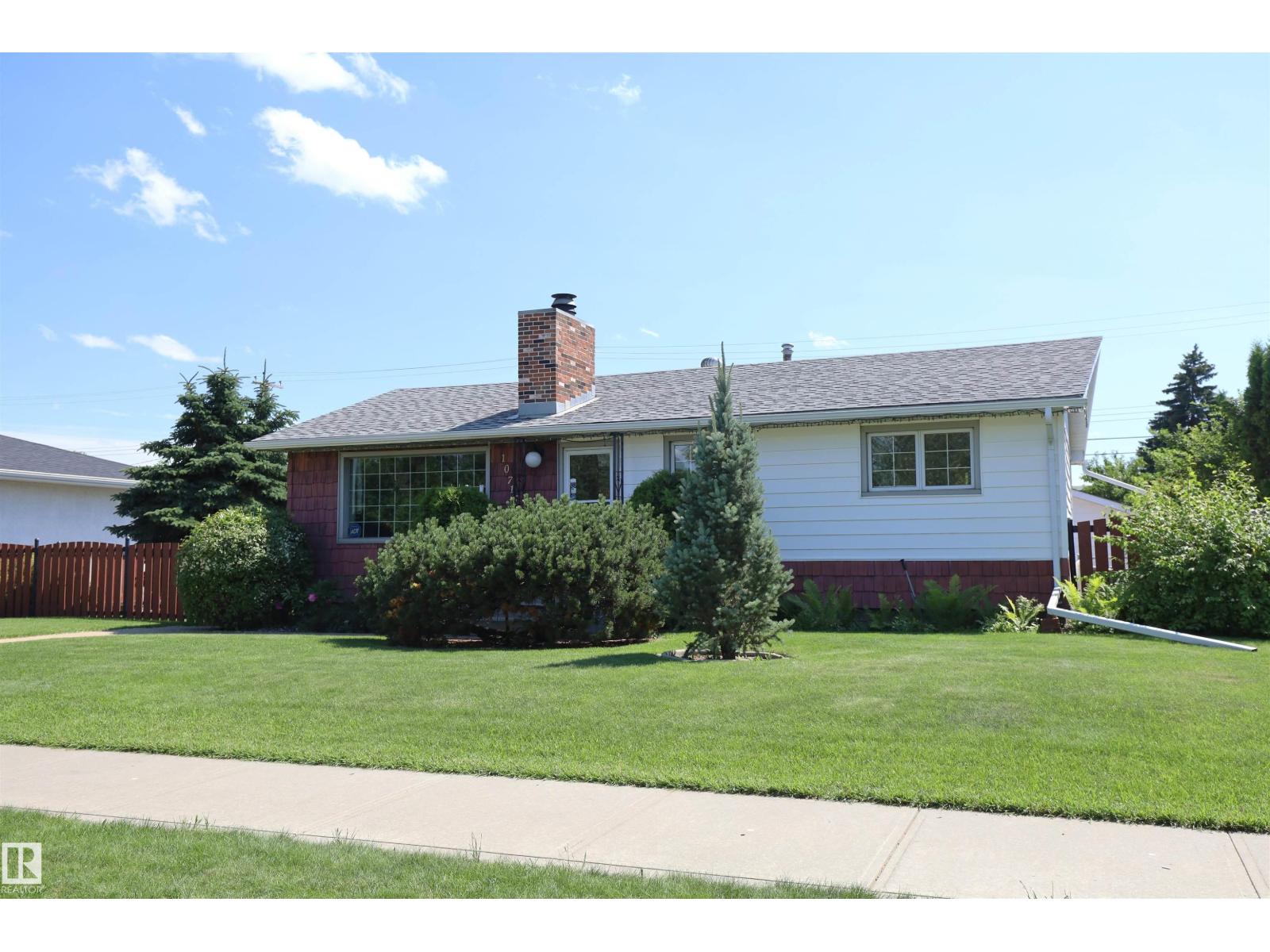 10715 132 AV NW