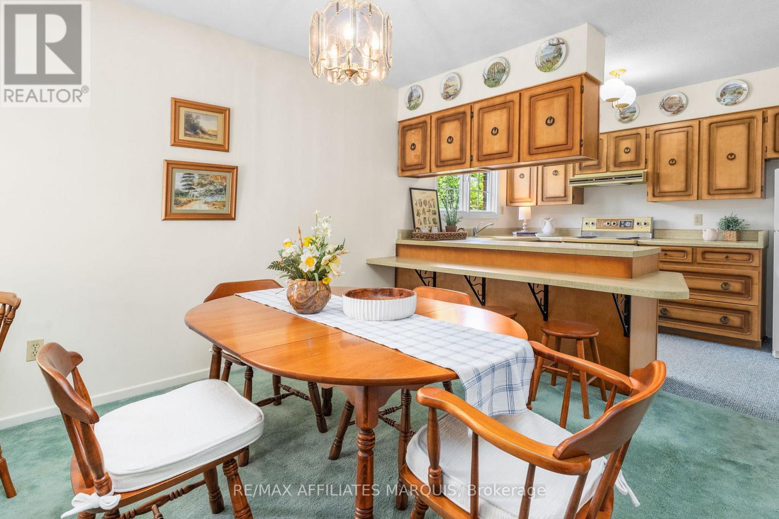 15 GLENVIEW CRESCENT