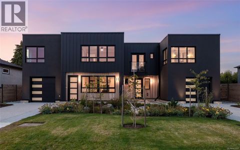 1970 Kings Rd Saanich BC V8R2P5