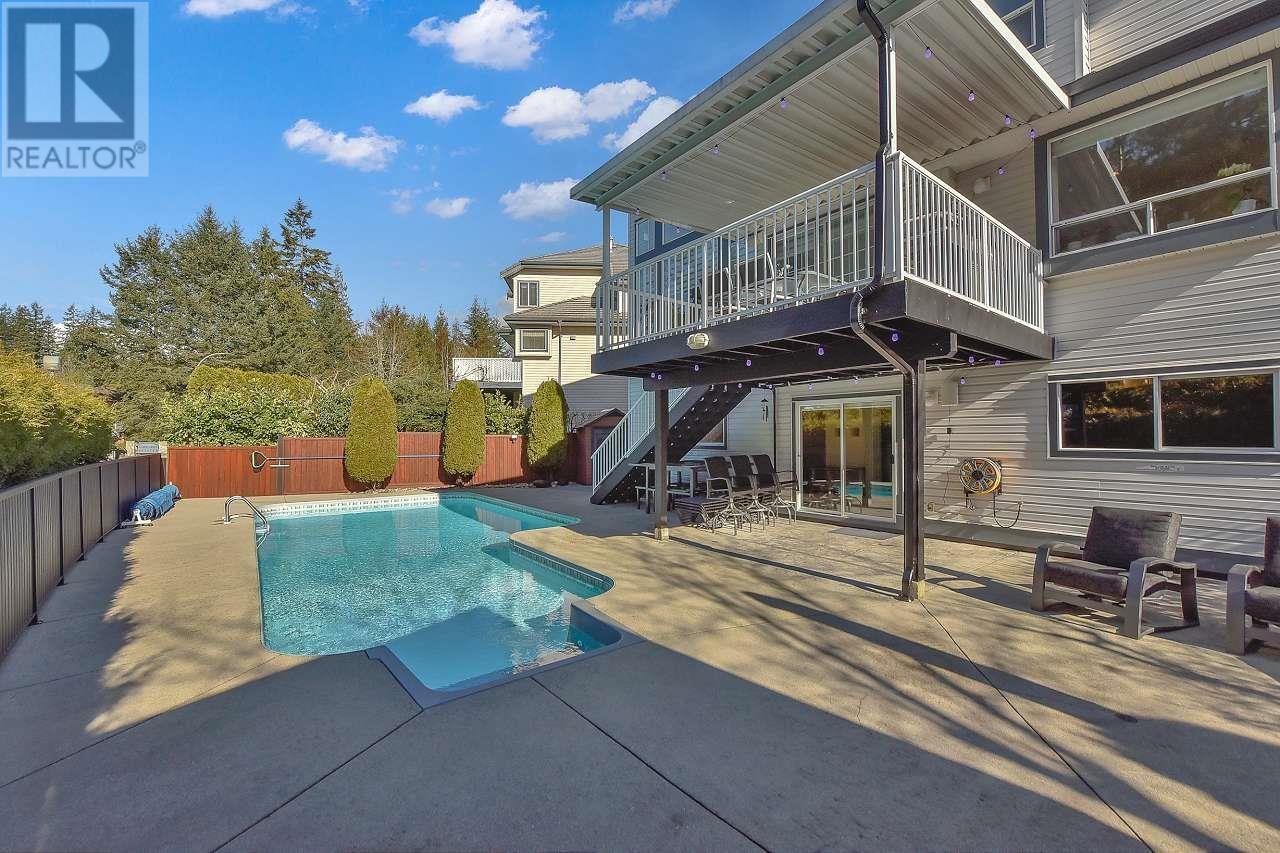 62 LINDEN COURT