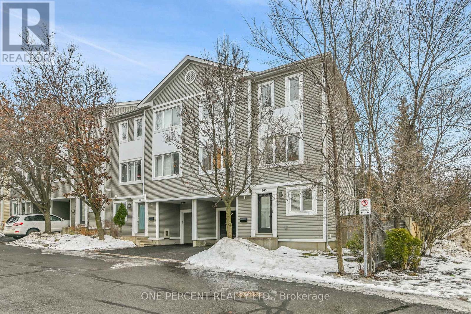 563 BURLEIGH PRIVATE