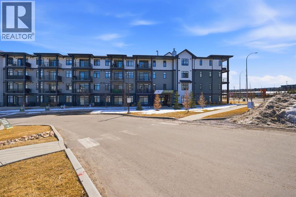 315, 10 Sage Hill  NW