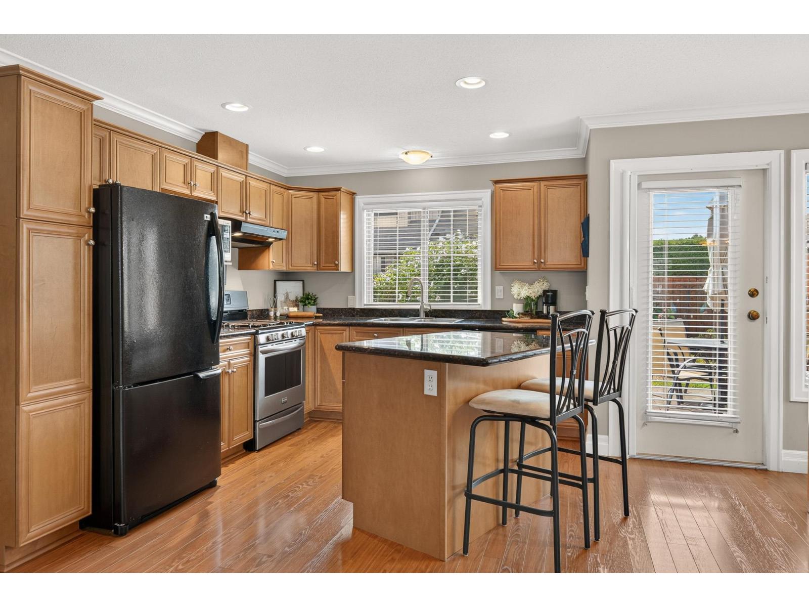 44 6449 BLACKWOOD LANE|Sardis South