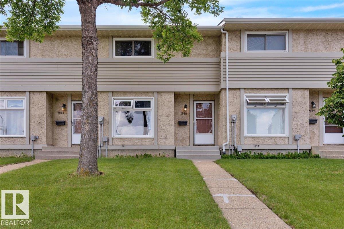 2905 151 AV NW
