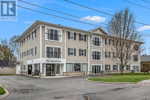 22 WELLAND STREET Perth ON K7H3H7