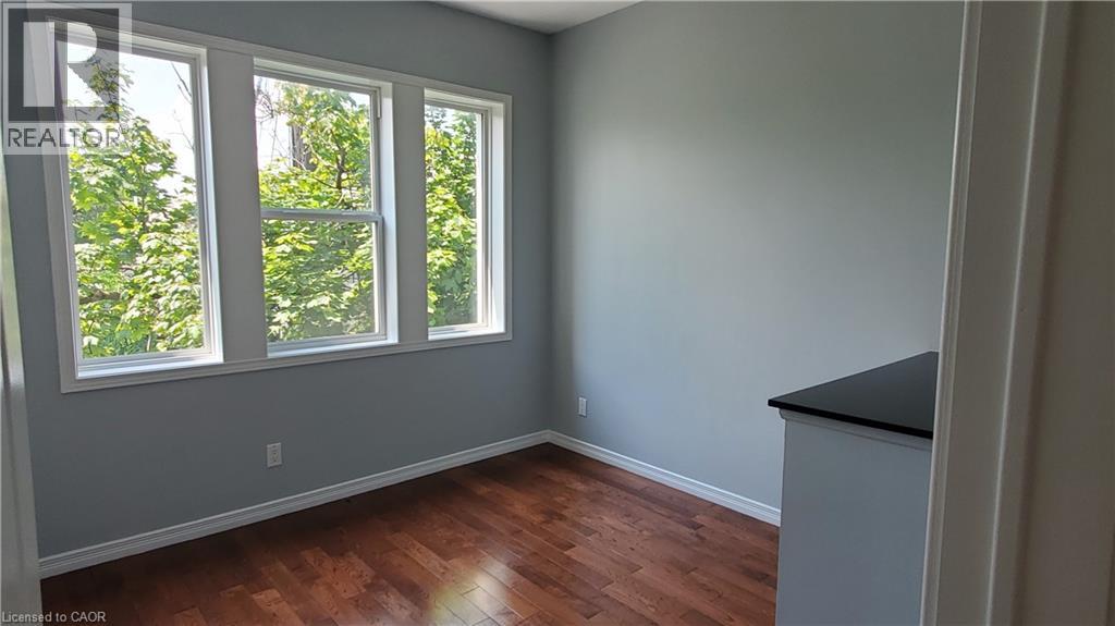 146-148 OTTAWA Street N