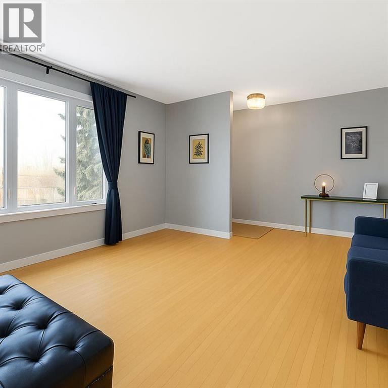 70 Fairview Crescent SE