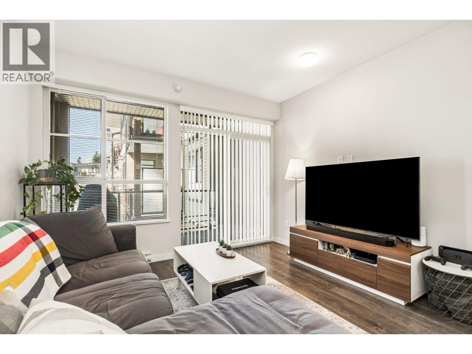 412 1152 WINDSOR MEWS