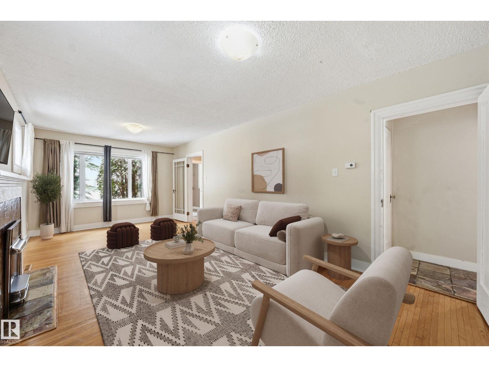 11019 126 ST NW
