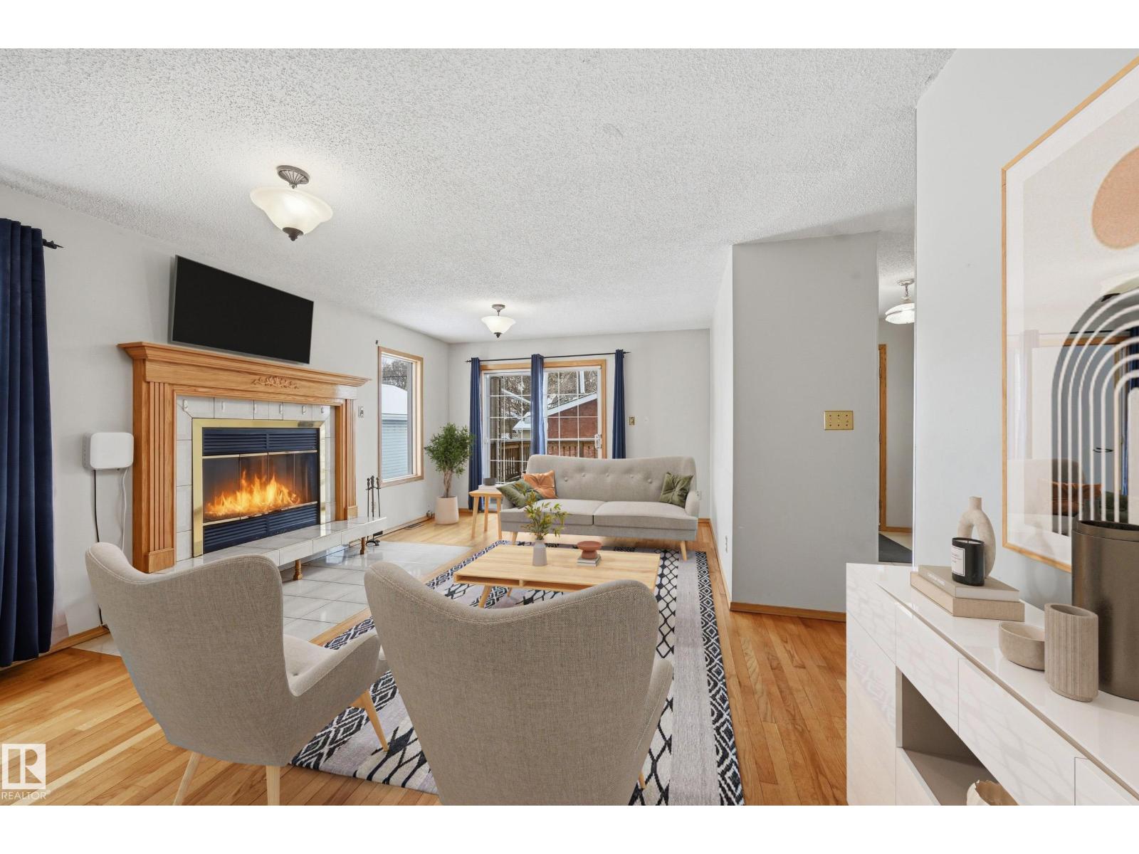 11019 126 ST NW