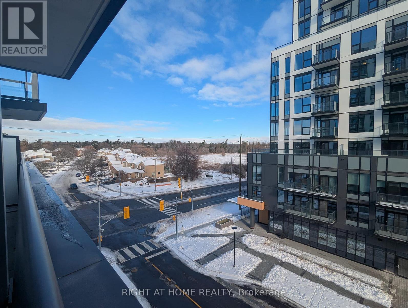 407 - 7437 KINGSTON ROAD