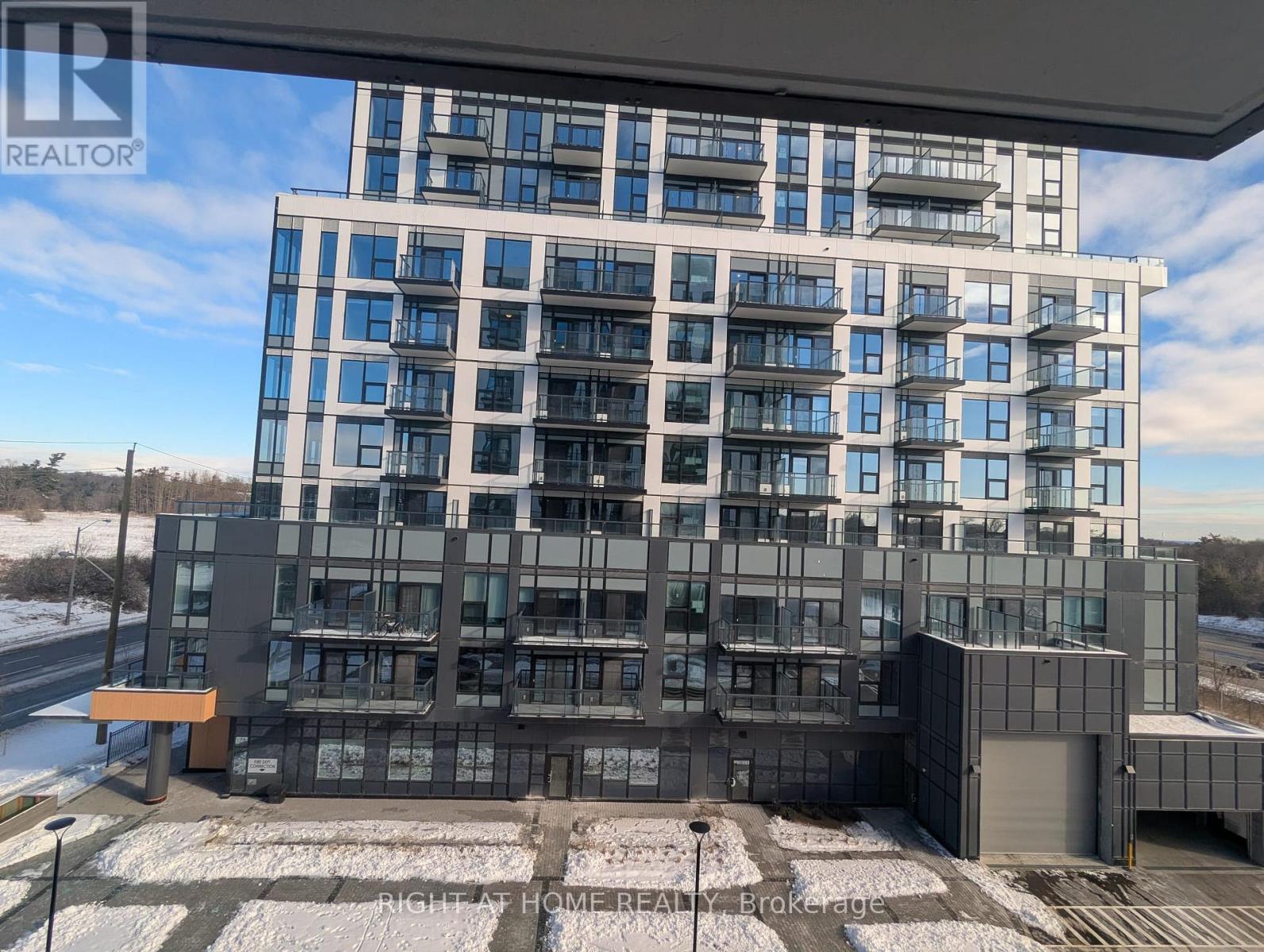 407 - 7437 KINGSTON ROAD