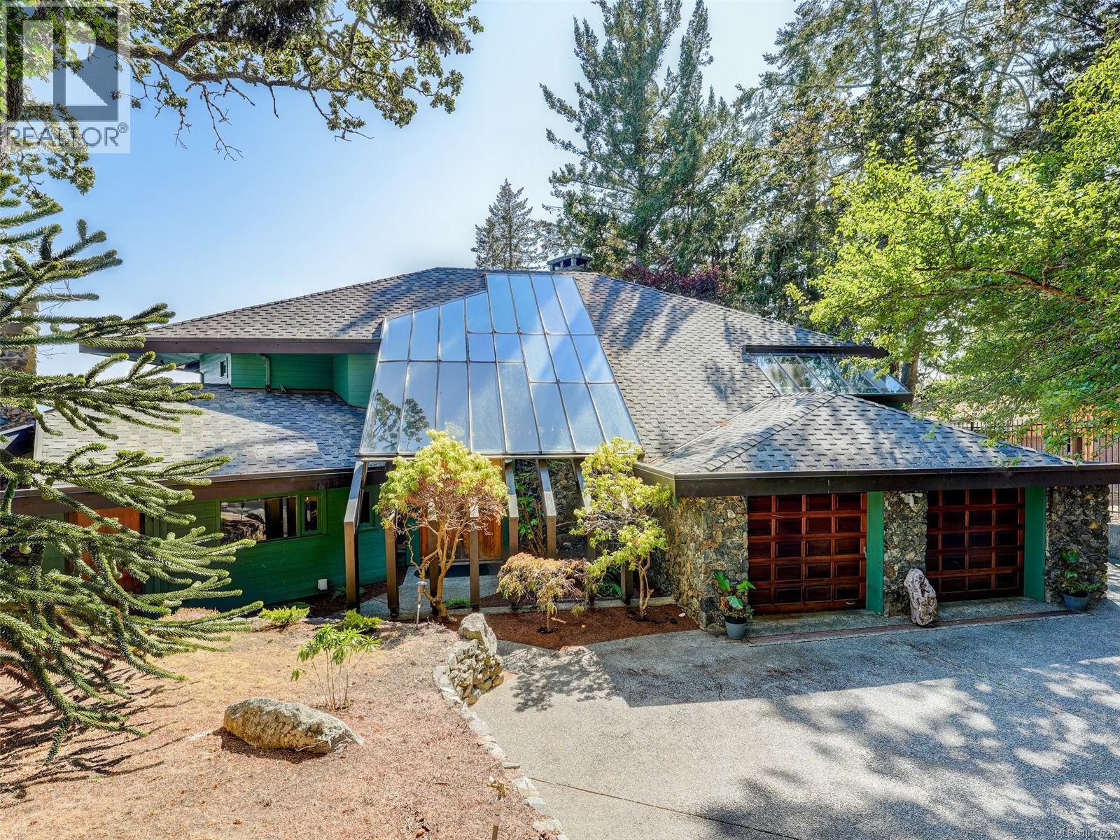 3779 Duke Rd