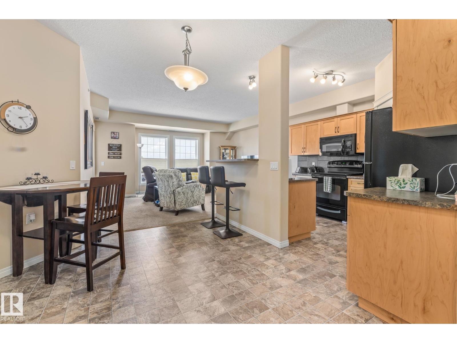 #436 45 INGLEWOOD DR