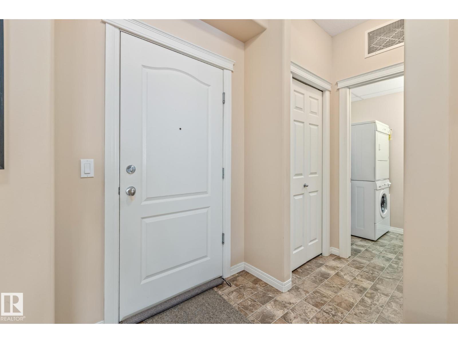 #436 45 INGLEWOOD DR