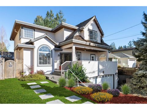 14027 BLACKBURN AVENUE White Rock BC V4B2Z6