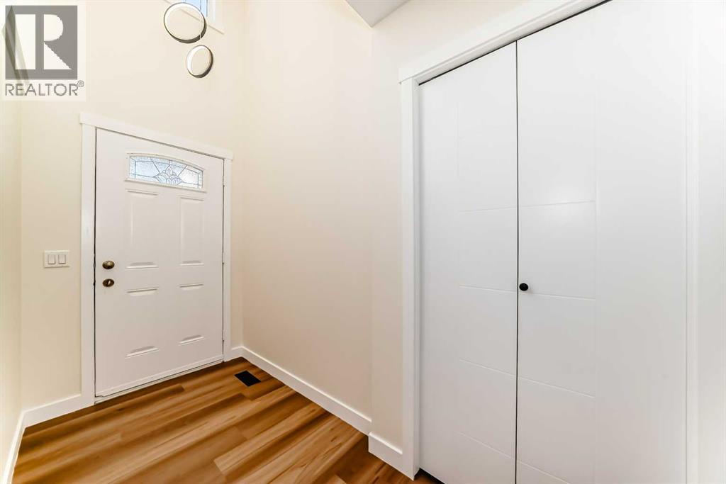 936 Cranston Drive SE