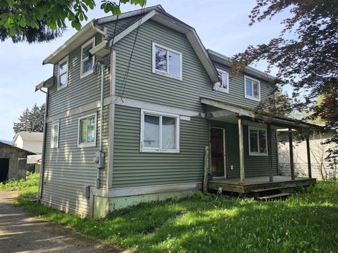 45352 BERNARD AVENUE|Chilliwack Proper West Chilliwack BC V2P1H4