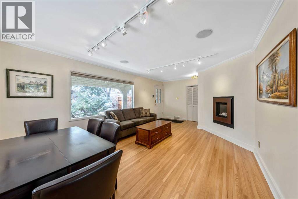 1338 Hamilton Street NW