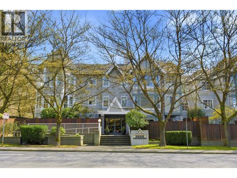 204 1550 FELL AVENUE North Vancouver BC V7P3W7