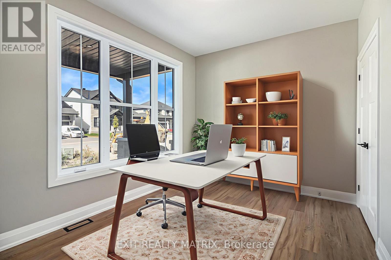 1375 FRIBOURG STREET