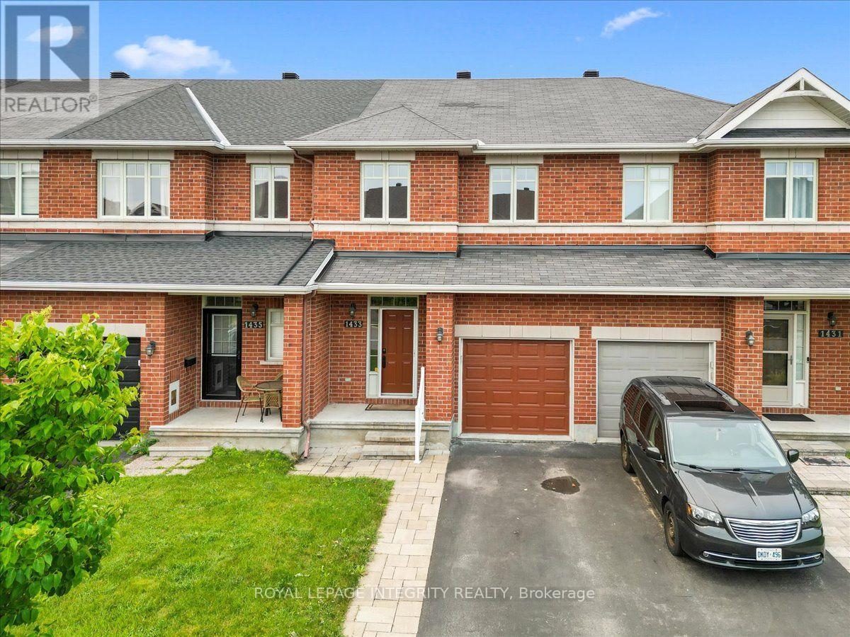 1433 COMFREY CRESCENT