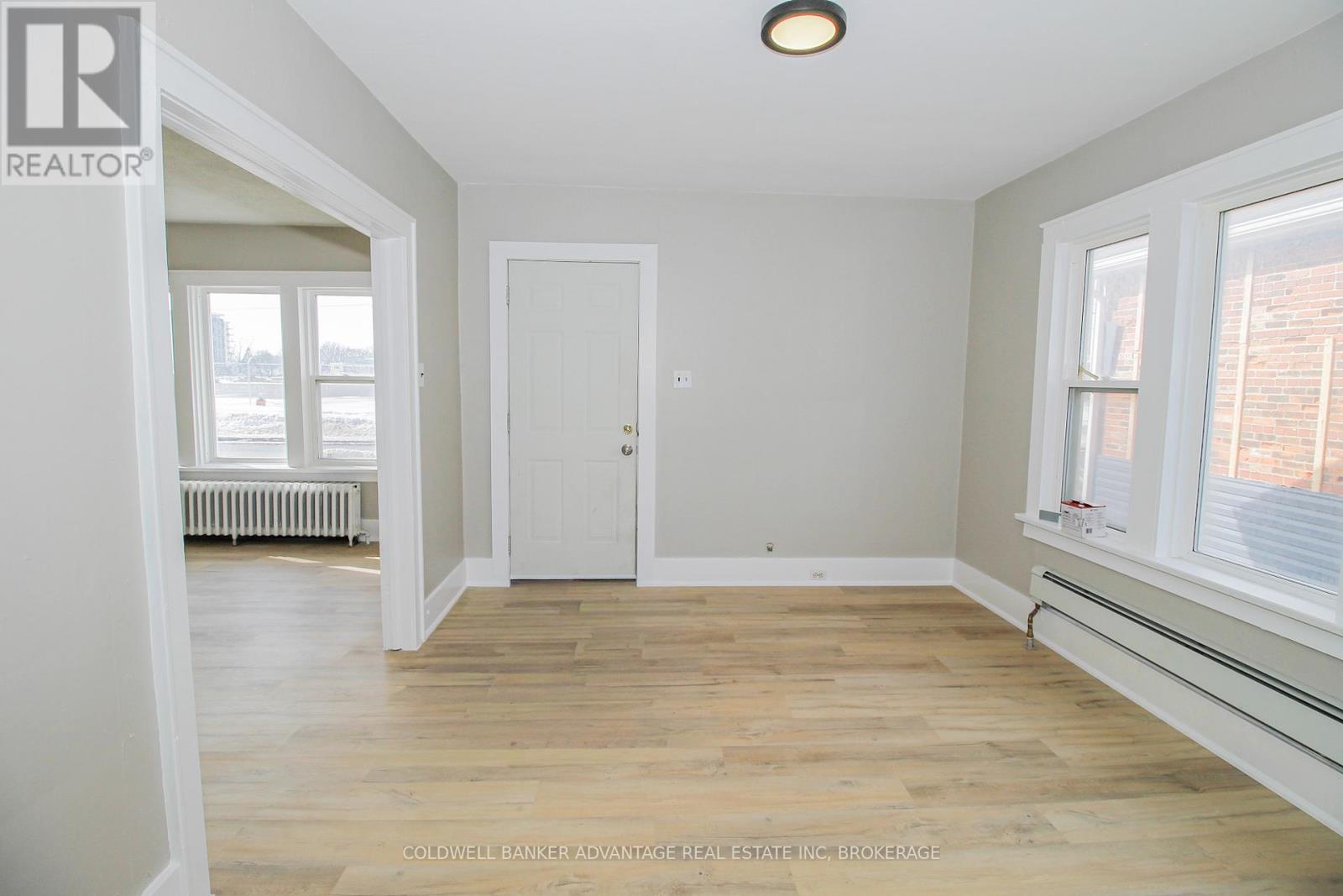 MAIN - 181 WELLAND STREET