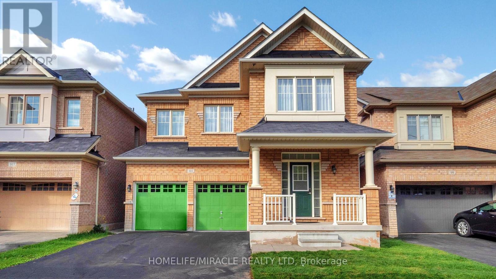 101 GEORGE ROBINSON DRIVE