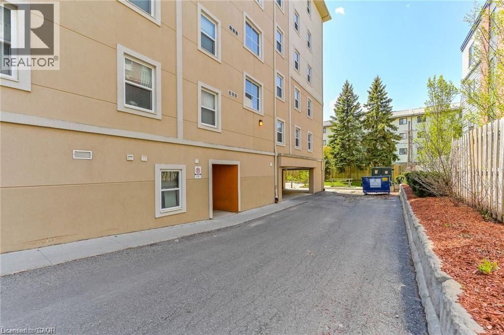 271 LESTER Street Unit# 102