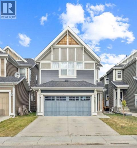 271 River Heights Crescent Cochrane AB T4C0V2