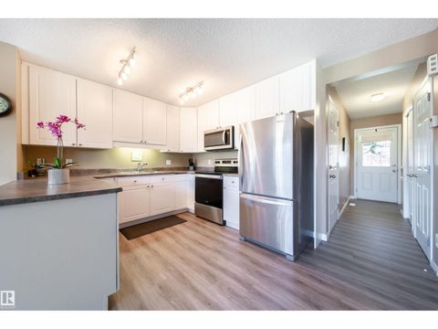 12208 16 AV SW Edmonton AB T6W1L8