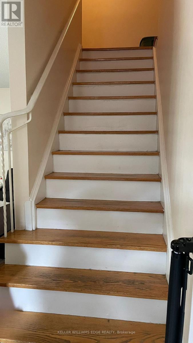 12 - 4026 LONGMOOR DRIVE