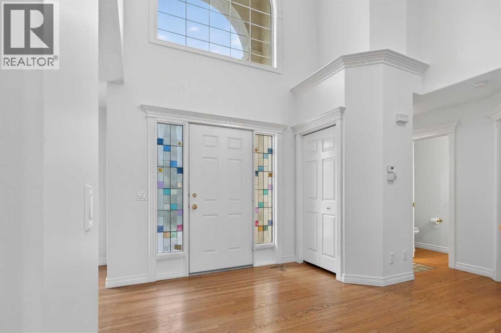 255 Hamptons Terrace NW